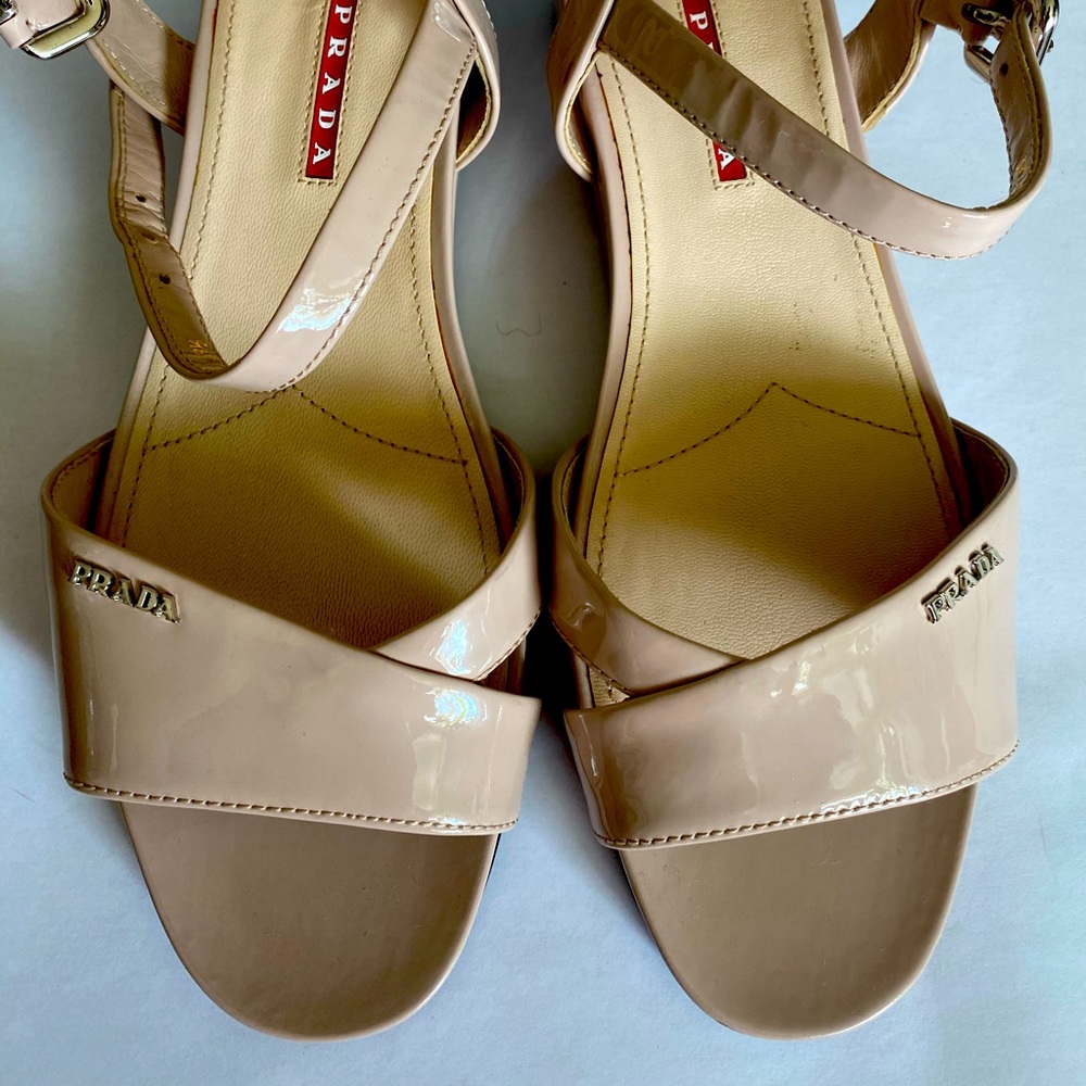 Prada Vernice Cipria